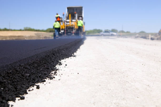 Driveway Snow Removal Preparation in Wyandotte, MI